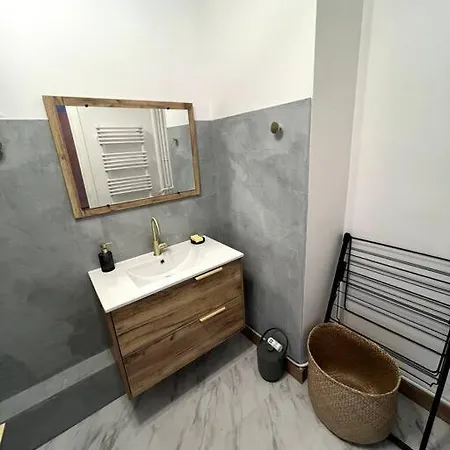 Διαμέρισμα Spacieux A 5 Min De Paris *