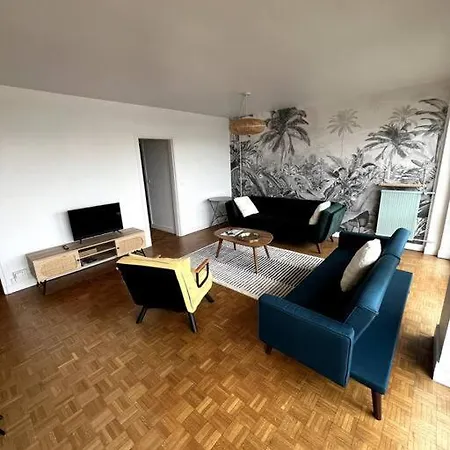 Spacieux A 5 Min De Paris Apartment